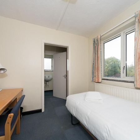 Ensuite Room In Nice Part Of Hull - Quick Central Kingston upon Hull Bagian luar foto