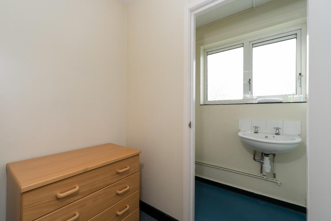 Ensuite Room In Nice Part Of Hull - Quick Central Kingston upon Hull Bagian luar foto